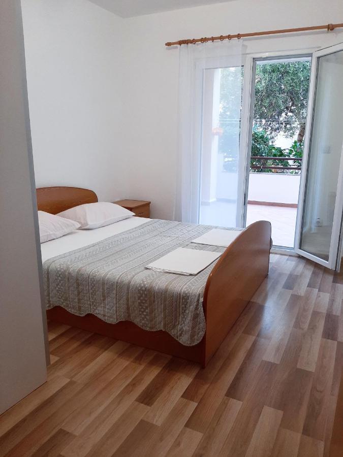 Apartmani I Soba Andrijasevic Makarska Dış mekan fotoğraf