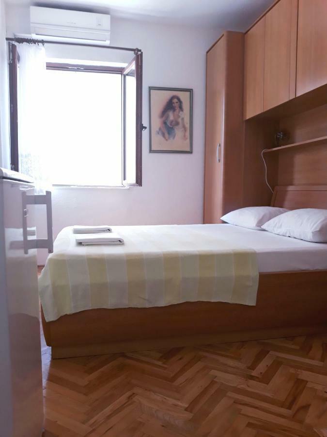 Apartmani I Soba Andrijasevic Makarska Dış mekan fotoğraf